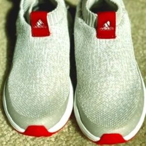 Adidas Girls Cloud Foam tennis shoes